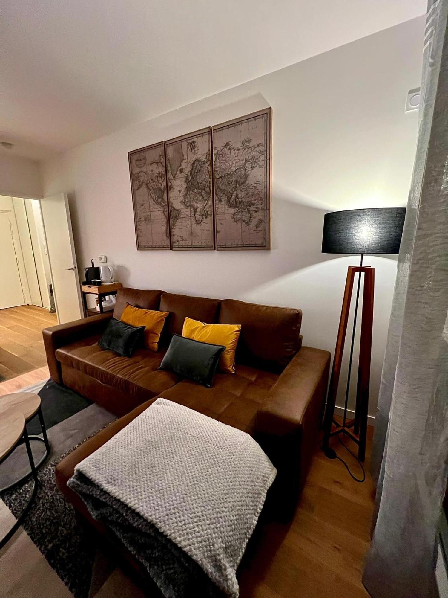 New & Serene 1-Bedroom Apart Near #Ladefenseparis #Parking&Fibre Suresnes Kültér fotó